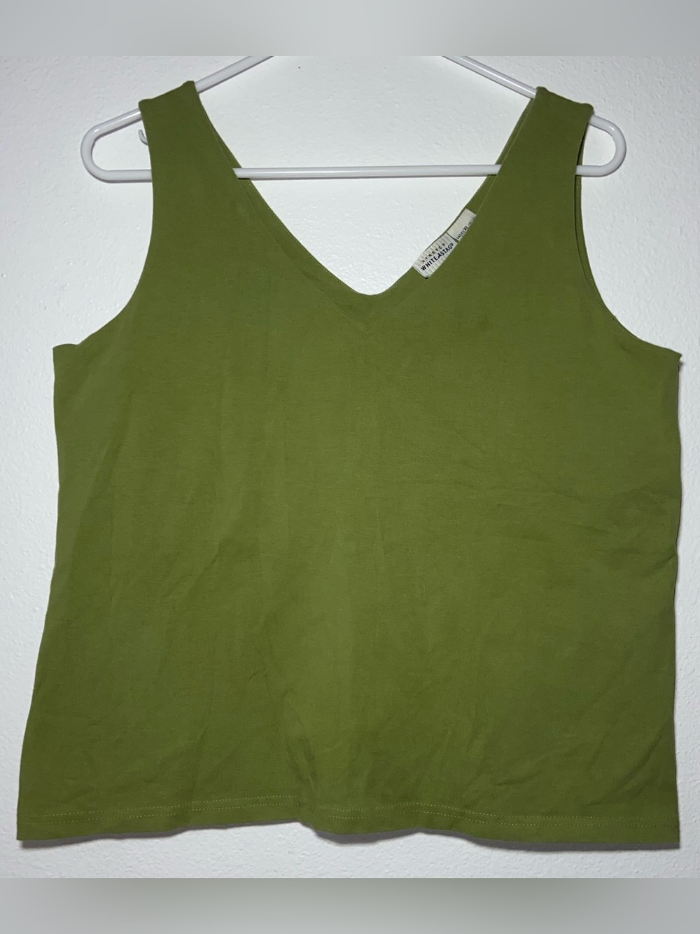 White Stag Olive Green V-Neck Tank Top Size-XL 95% Cotton